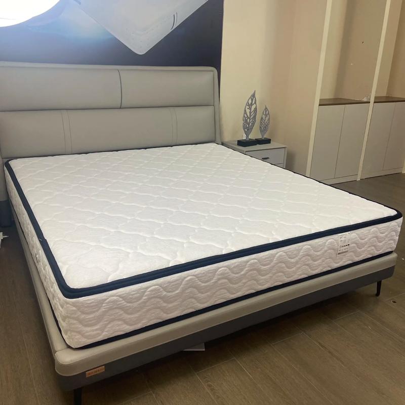<a href=http://www.79372.cn/news_article.html?news_id=170>床墊</a>